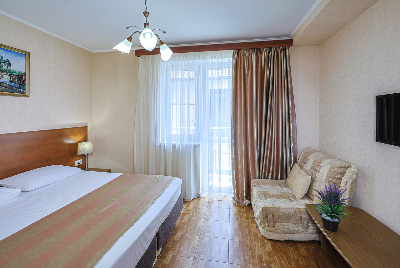 Гостиница Кипарис Геленджик