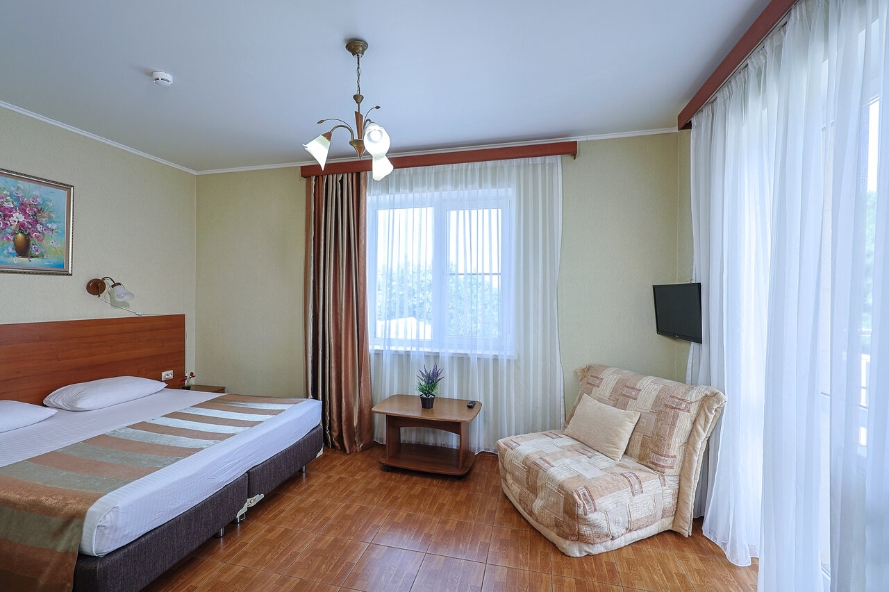 Гостиница Кипарис Геленджик