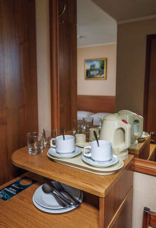 Гостиница Кипарис Геленджик Стандартный двухместный номер с 1 кроватью или 2 отдельными кроватями-6